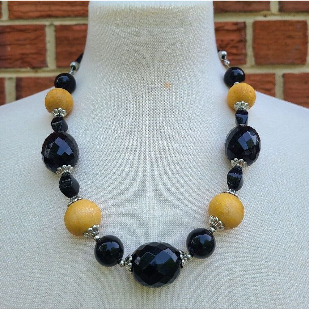 Avenue Black Plastic Beads Brown Wood Beads Faux Suede Leather Cord Necklace 15$
